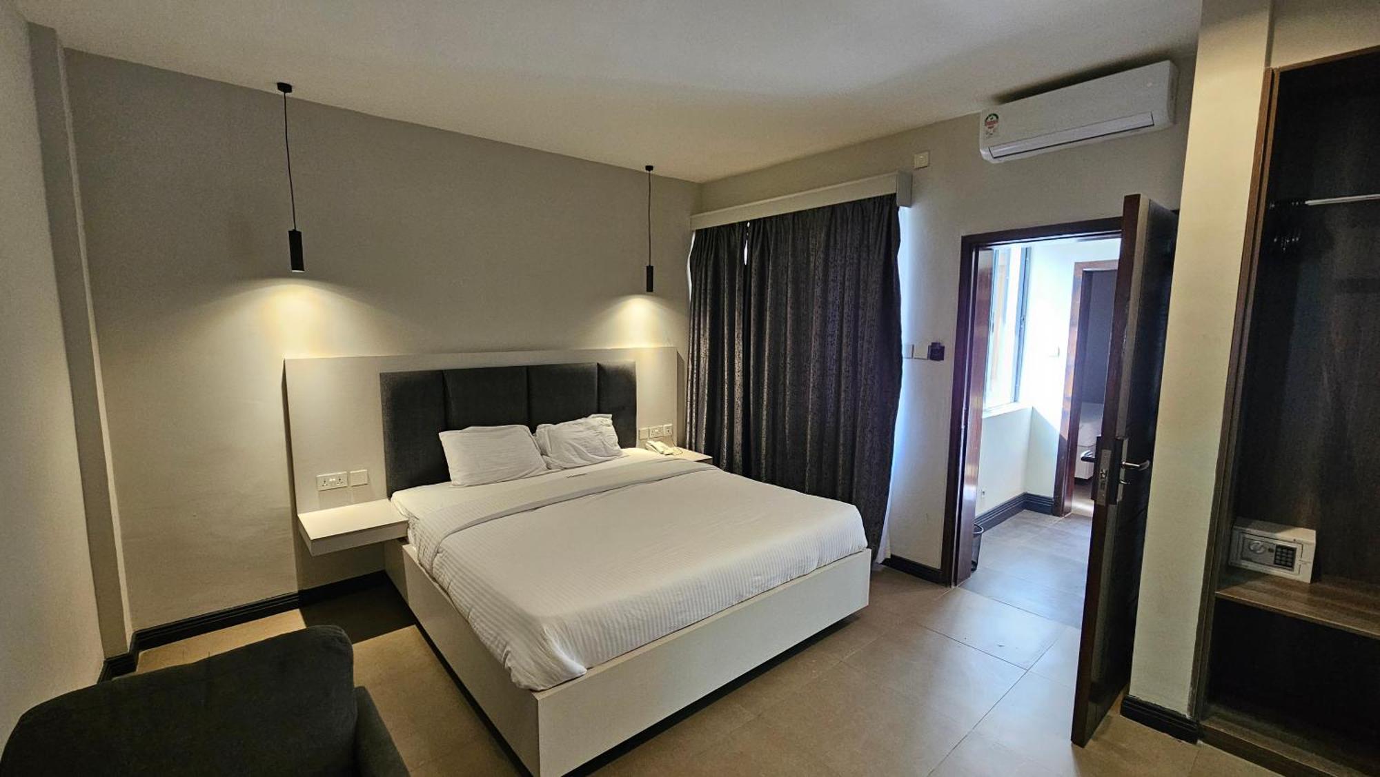 The Ivory Hotel Nairobi Buitenkant foto