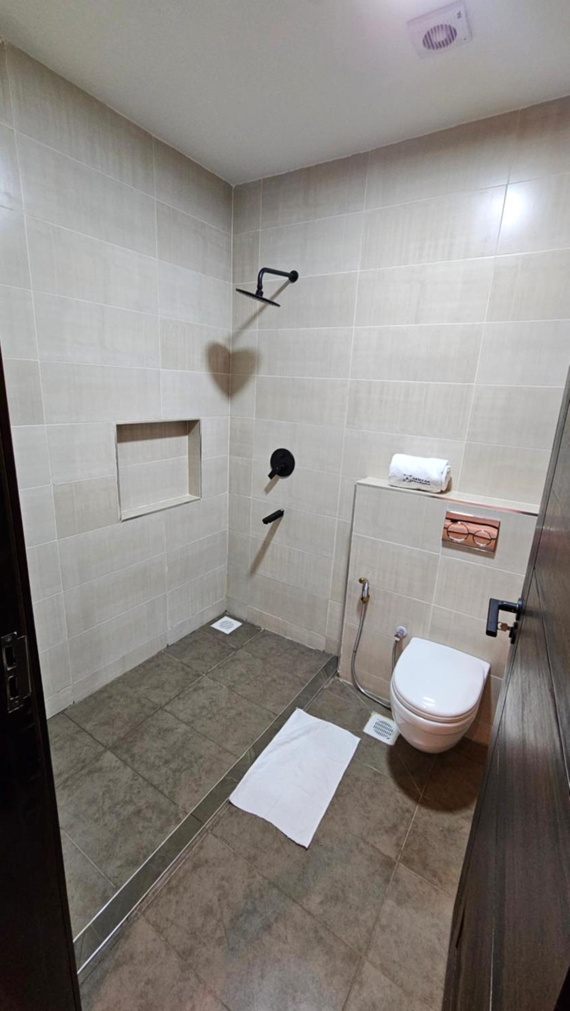 The Ivory Hotel Nairobi Buitenkant foto